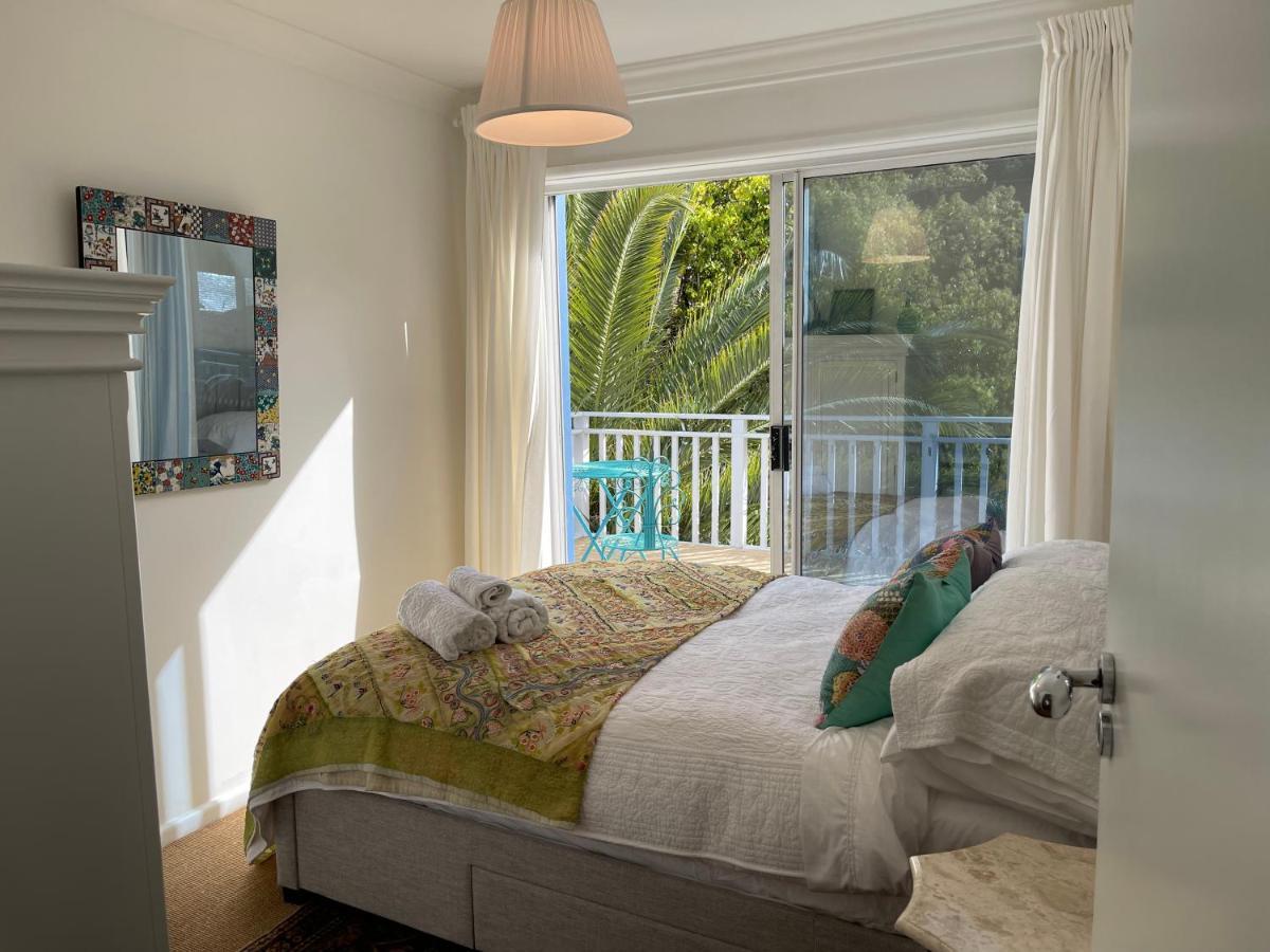 Treetops Penthouse Rose Bay Sydney, 3 Bedrooms Sydney