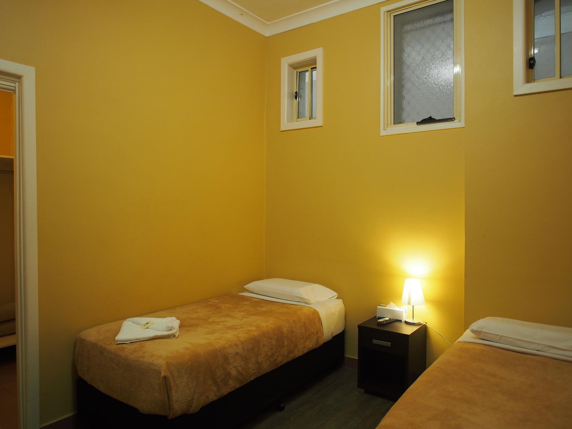 Private Hotel 2*