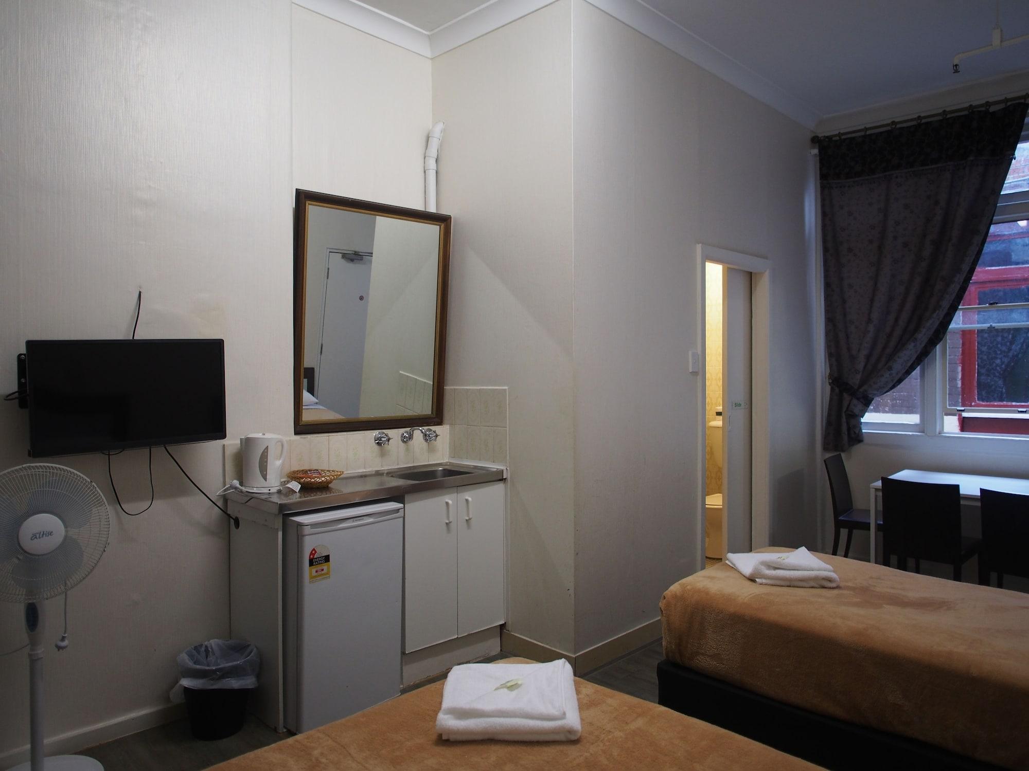 Private Hotel