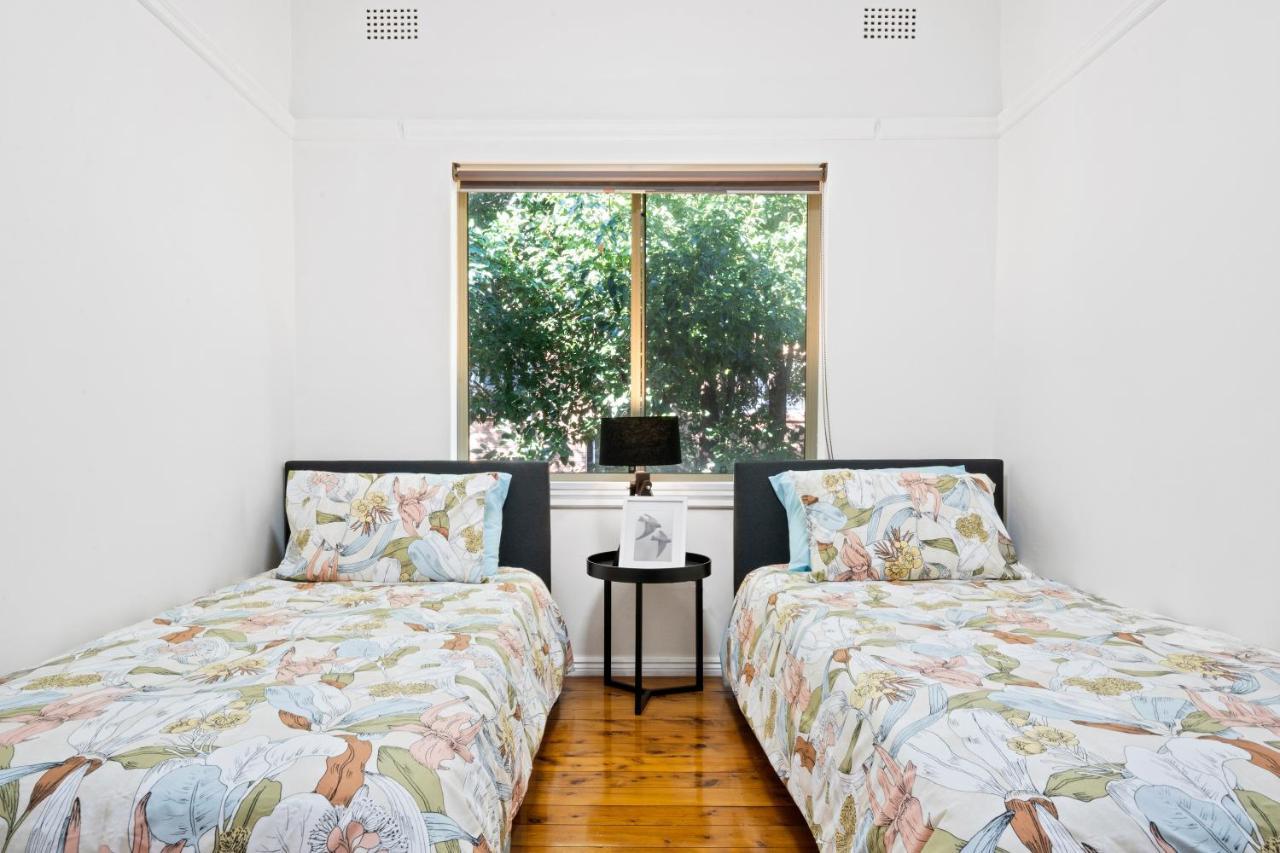 Burwood Lovely 2-bedroom Unit With Free Parking Sydney