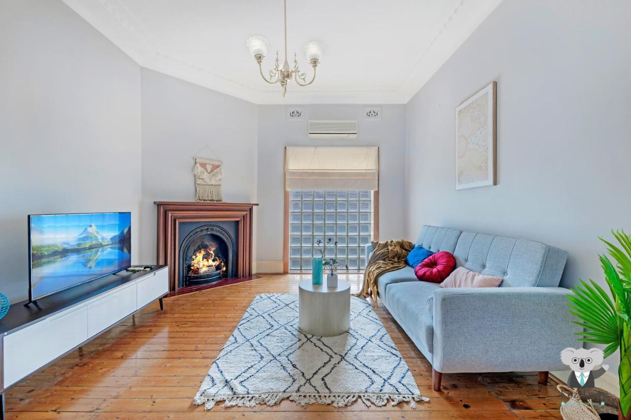 Kozyguru Campsie Oldie-but-goodie Look 4 Bed House Nca011 Ferienhaus *