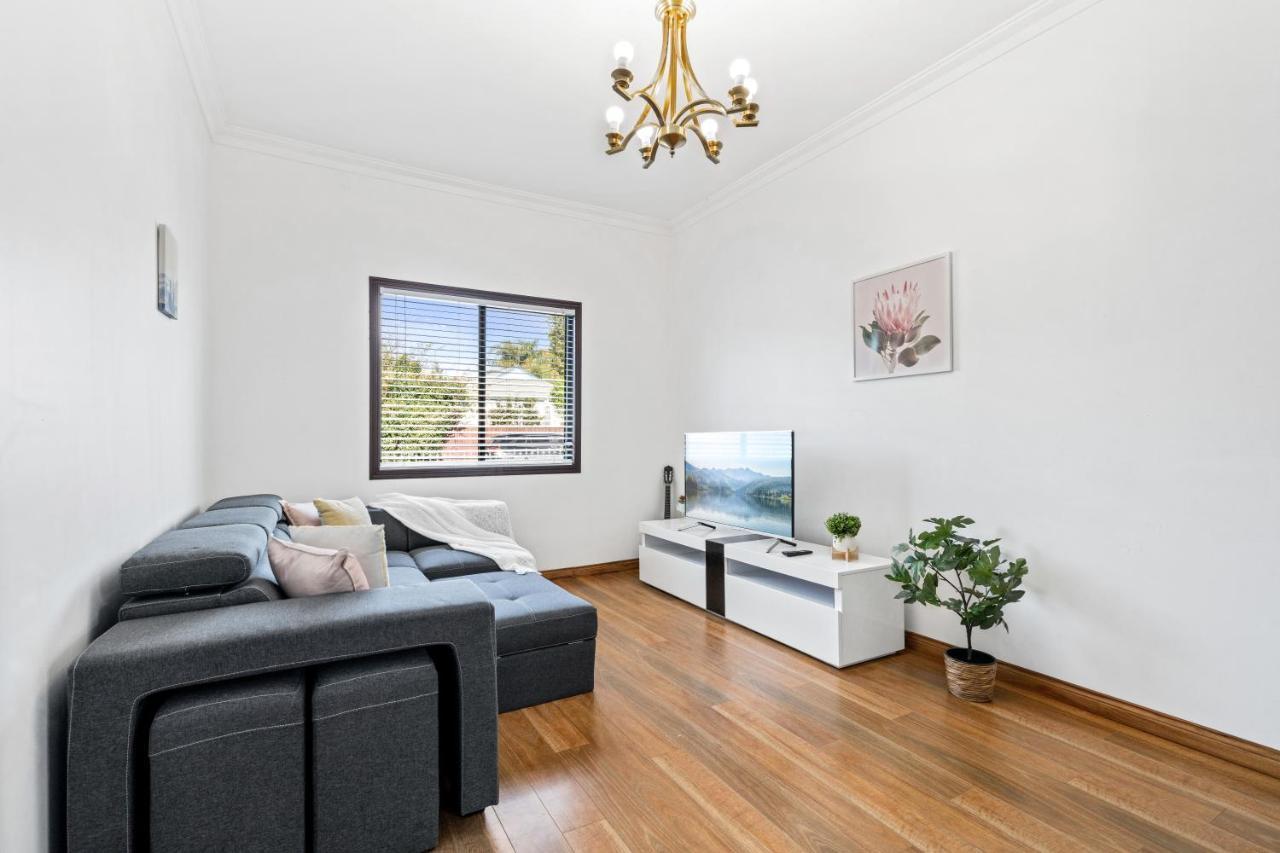 Big And Comfortable 3 Bedrooms * Sydney