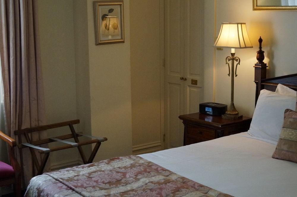 Manor Boutique Hotel