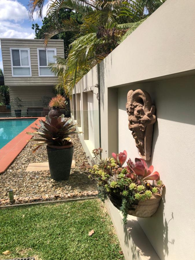 With Pool & Bbq - 10 Kms From Cbd