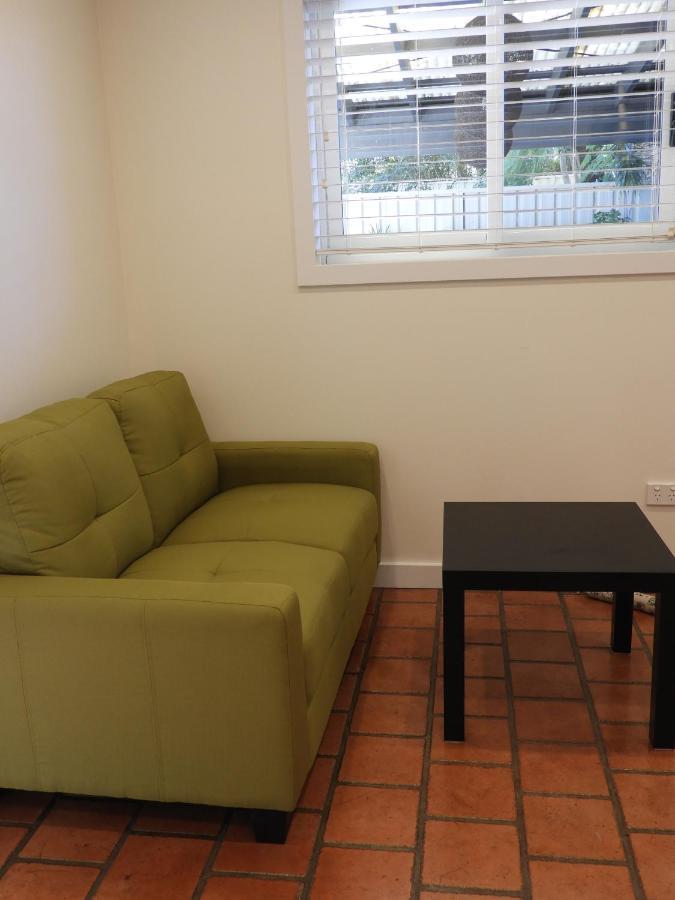 With Pool & Bbq - 10 Kms From Cbd Holiday home *