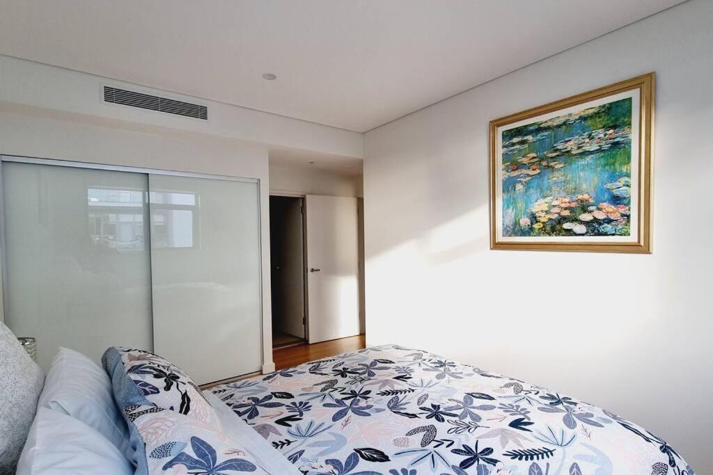 Pool View Of Marquarie Park Paradise Apartment