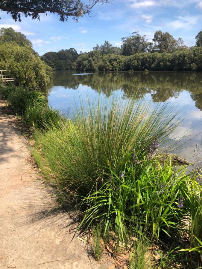 With Pool & Bbq - 10 Kms From Cbd Sydney