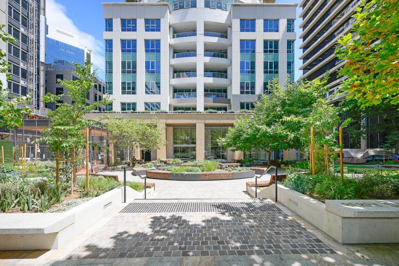 Apartment The Alexander - Harbour Views, Parking, Pool, 24hr Concierge *