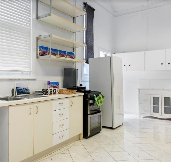 Waterloo Apartment *