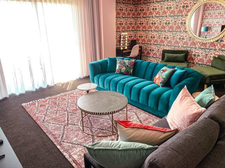 Darling Harbour Stunning Location With Pool, Gym, Wifi, Netflix Apartment Sydney