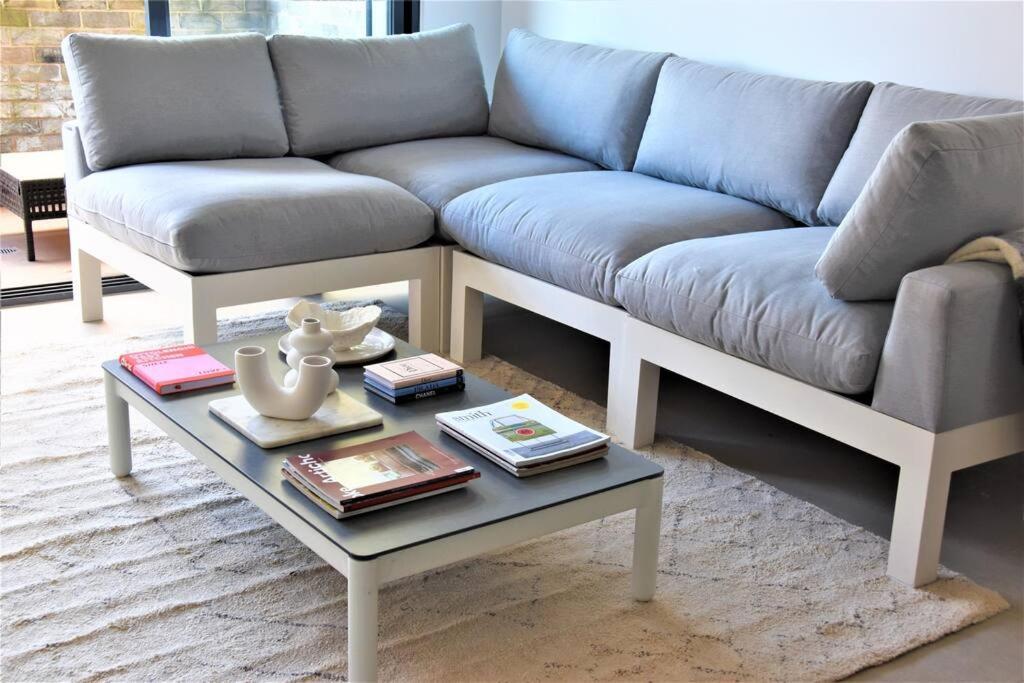 Apartment New Spacious 1 Bedroom Rosebery *