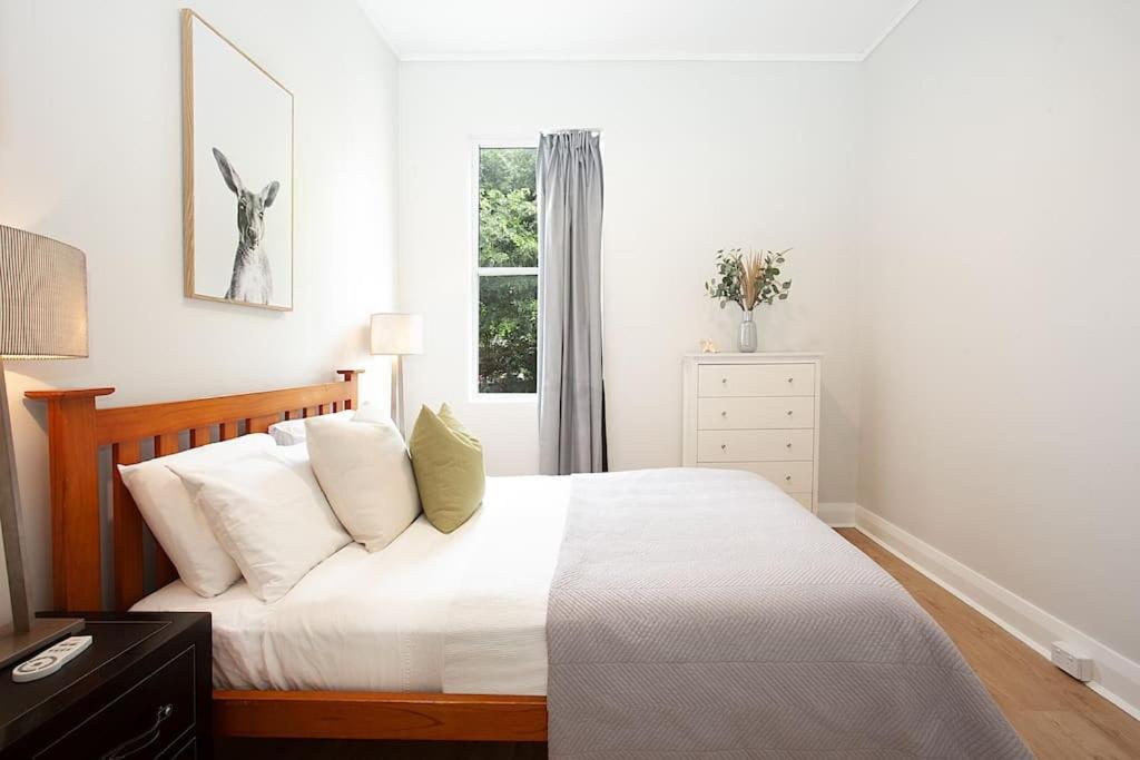 Large 4 Bed Beachside Haven 50m To Bondi Apartamento Sidney