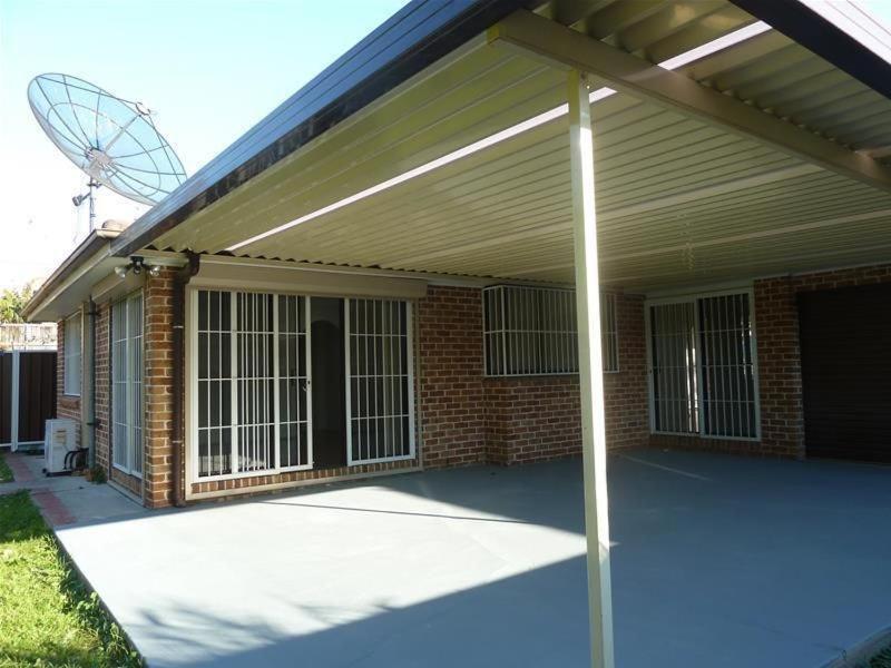 Entire House In Wiley Park