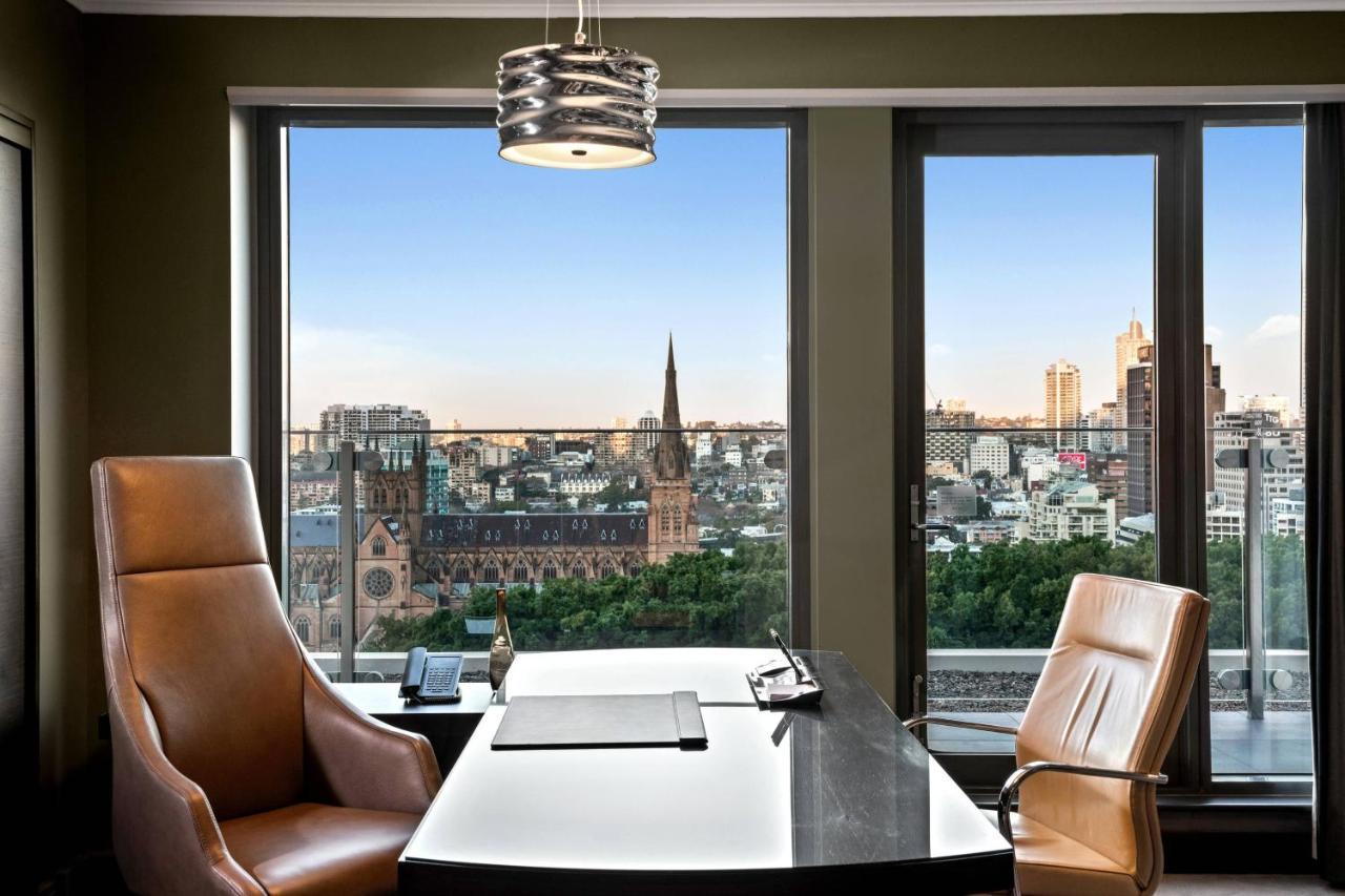 Hotel Sheraton Grand Hyde Park 5*
