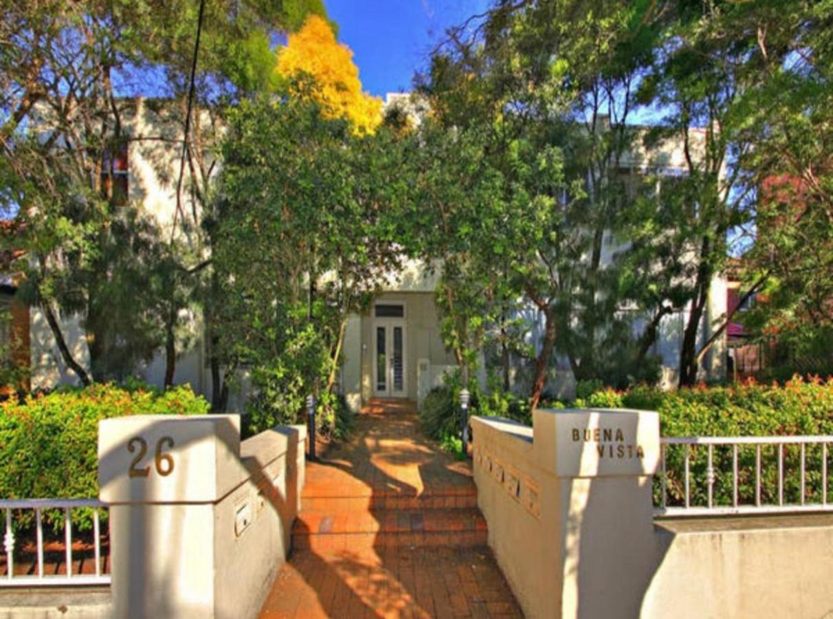 Premium Large With View To The Park Sidney