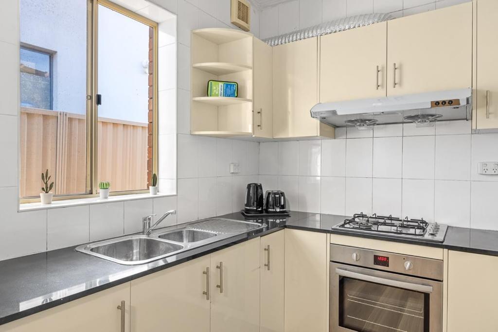 Holiday home Comfort Queen - Private - Prime Spot *