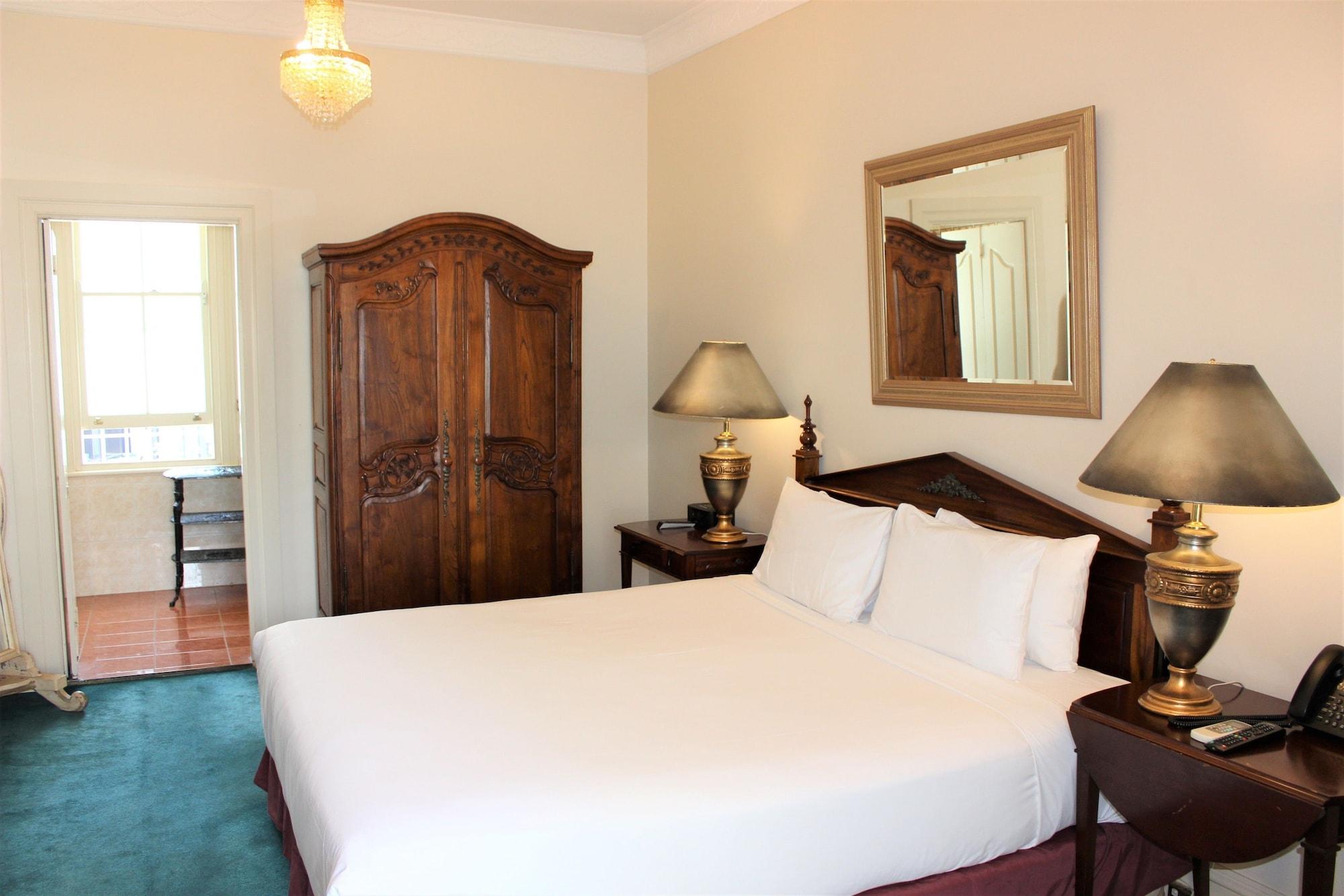 Manor Boutique Hotel