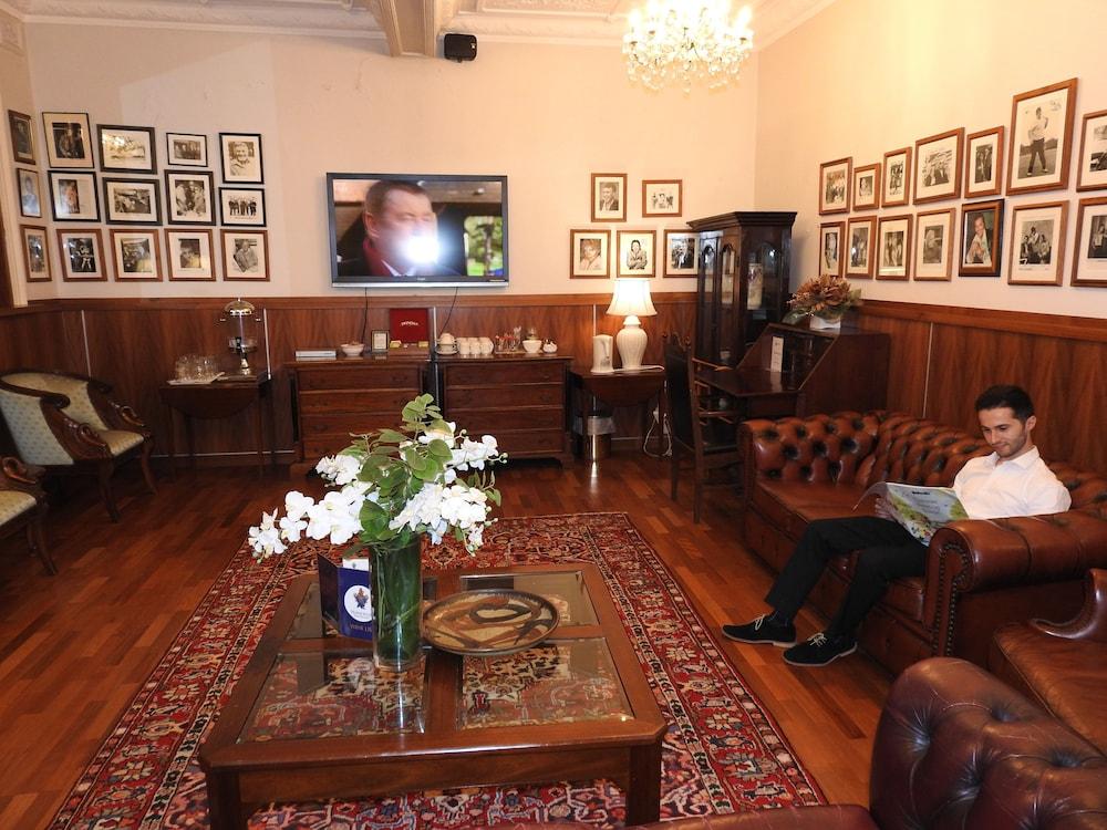 Manor Boutique 4*