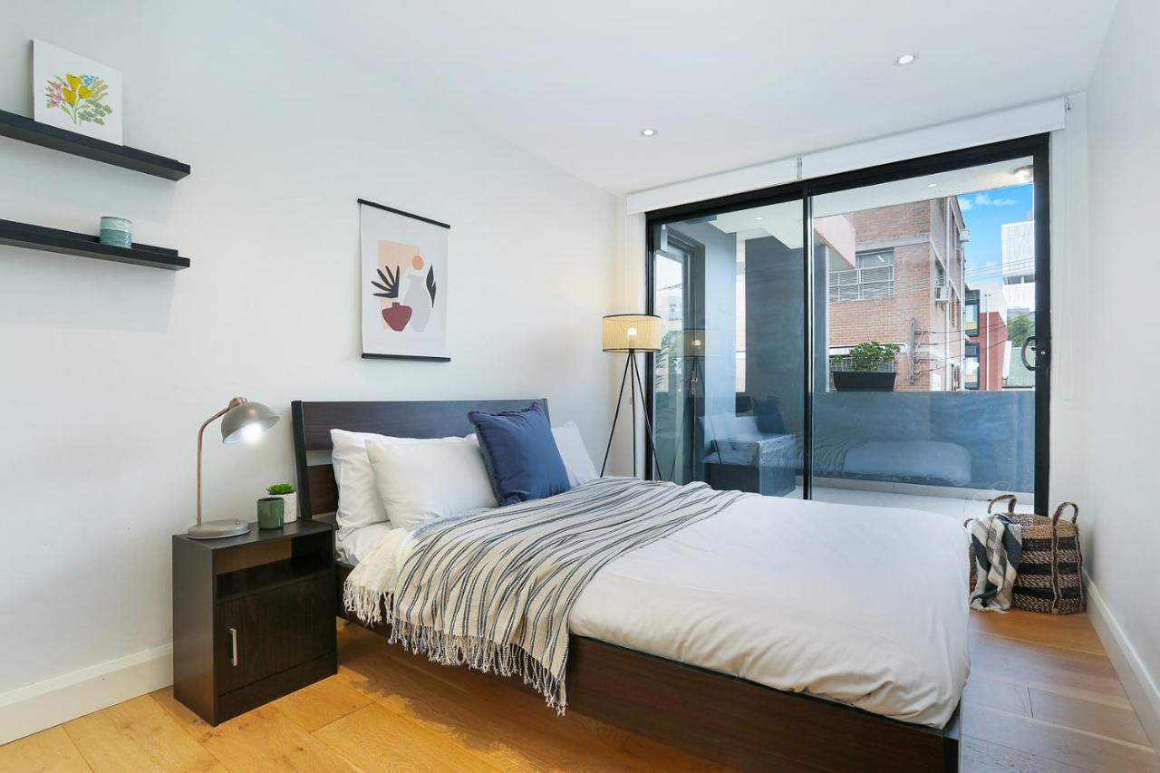 Urban Retreat In Surry Hills L 2 Bedroom Property With Parking Sidney