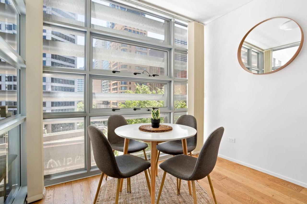 'sussex Suite' Sunny Living By Darling Harbour Apartment Sydney