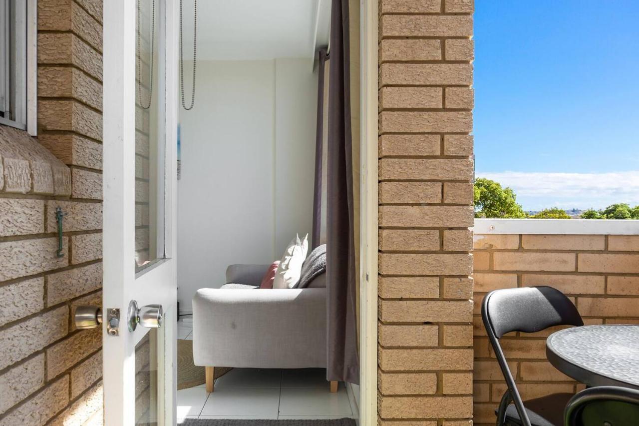 Apartment 'bondi Fairview' Coastal Panorama With Balcony *