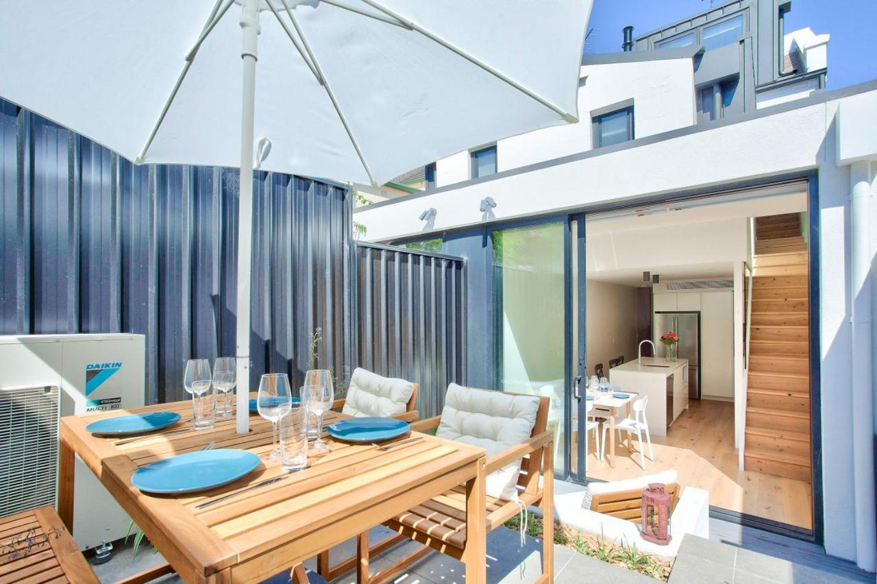 3 Bedrooms - Darling Harbour - Junction St 2 E-bikes Included Holiday home