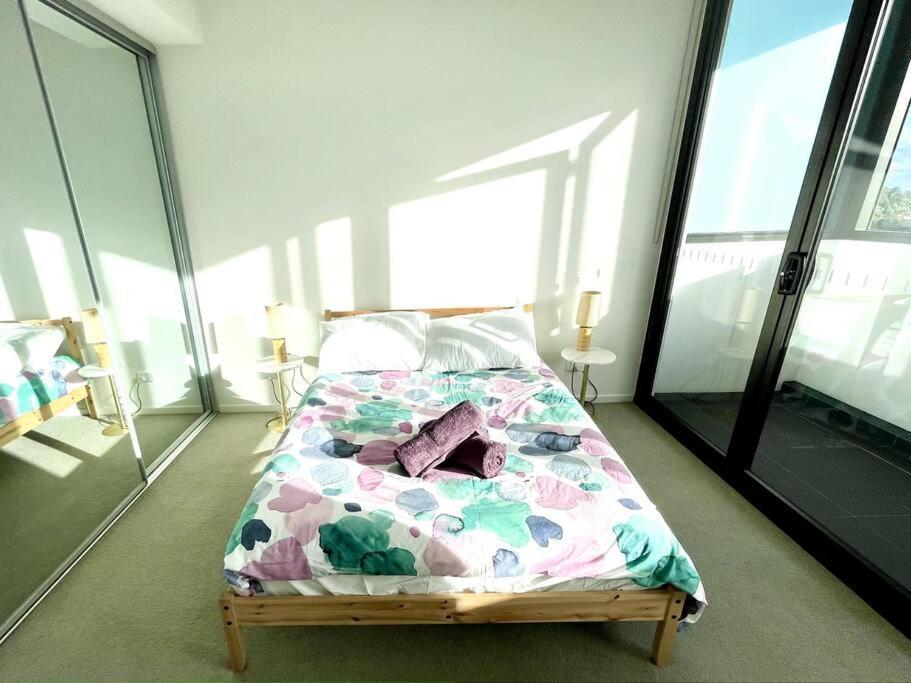 High Floor Skyline View 2br Close2olympic Park *