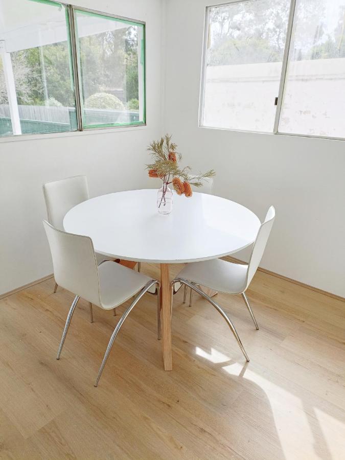 Lovely 1min Walk To Station With 55inch Tv * Sidney