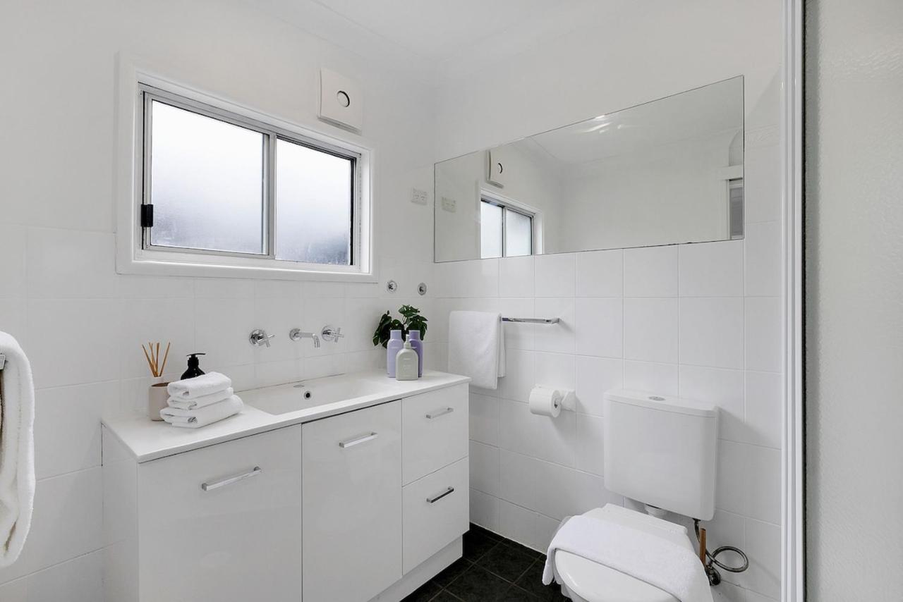 Apartment Chic 3-br Terrace - Prime Location, Modern Comforts