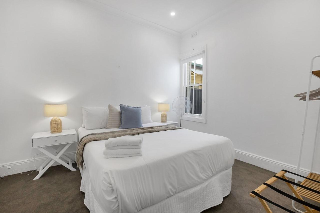 Apartment Chic 3-br Terrace - Prime Location, Modern Comforts