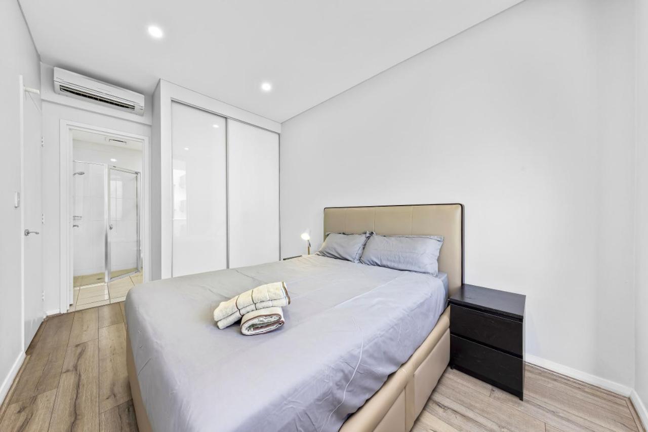 Apartment Fabulous 2b Apt Waterloo *
