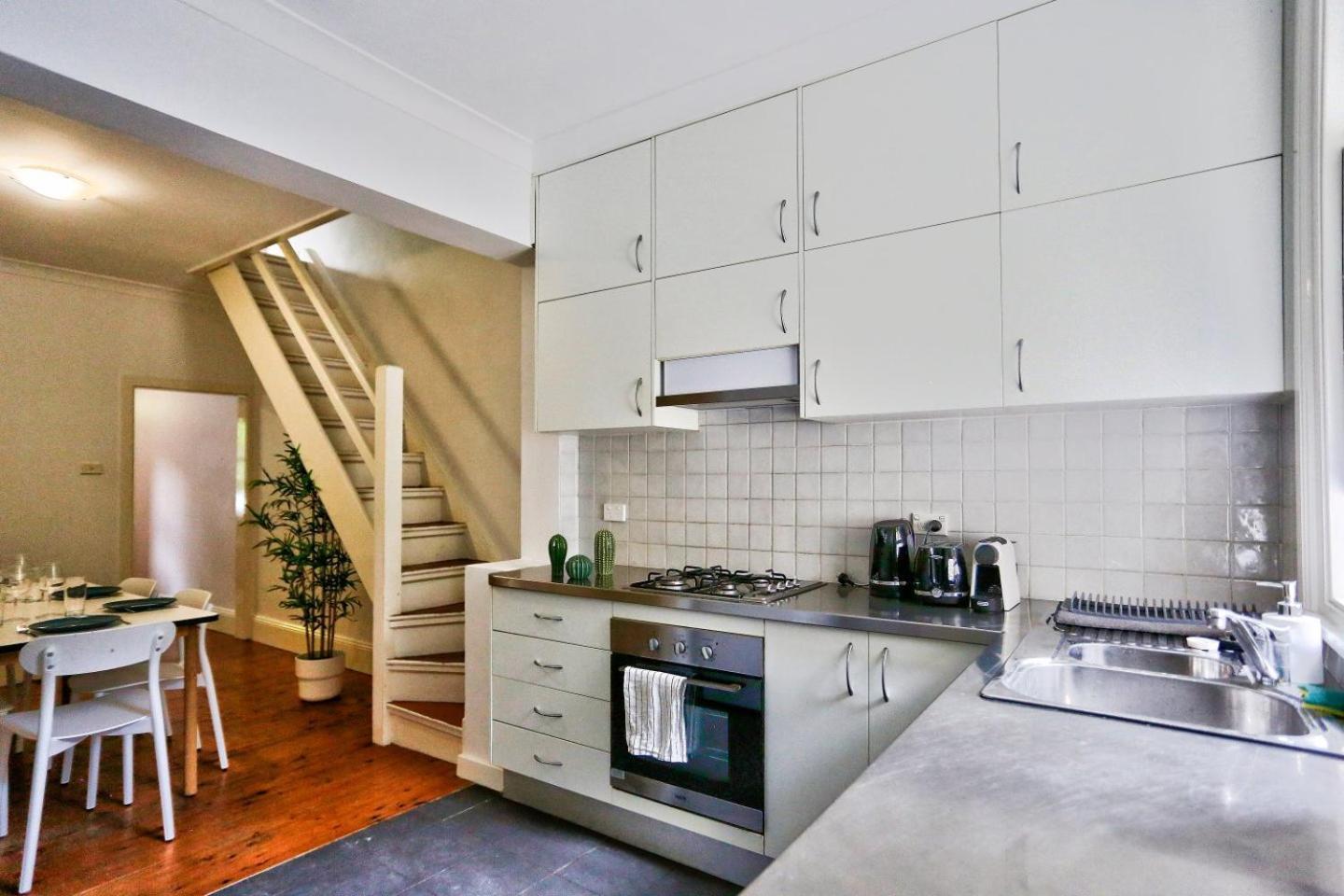 Elegant 2 Bedroom On The Edge Of Downtown Dowling St 2 E-bikes Included Ferienhaus Sydney