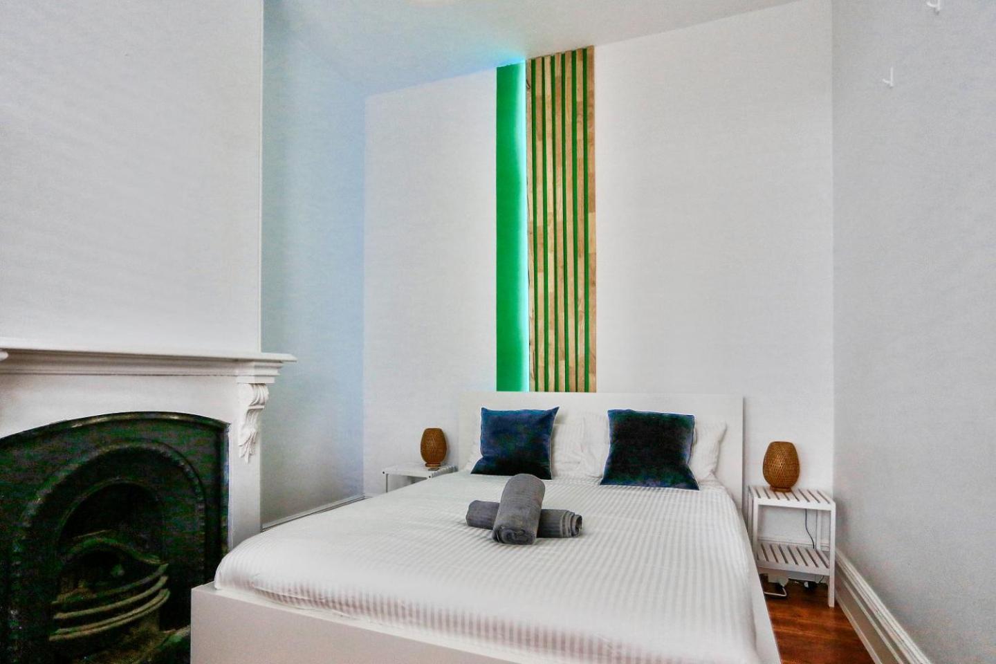Darling Harbour 3 Bedroom House Glebe 2 E-bikes Included