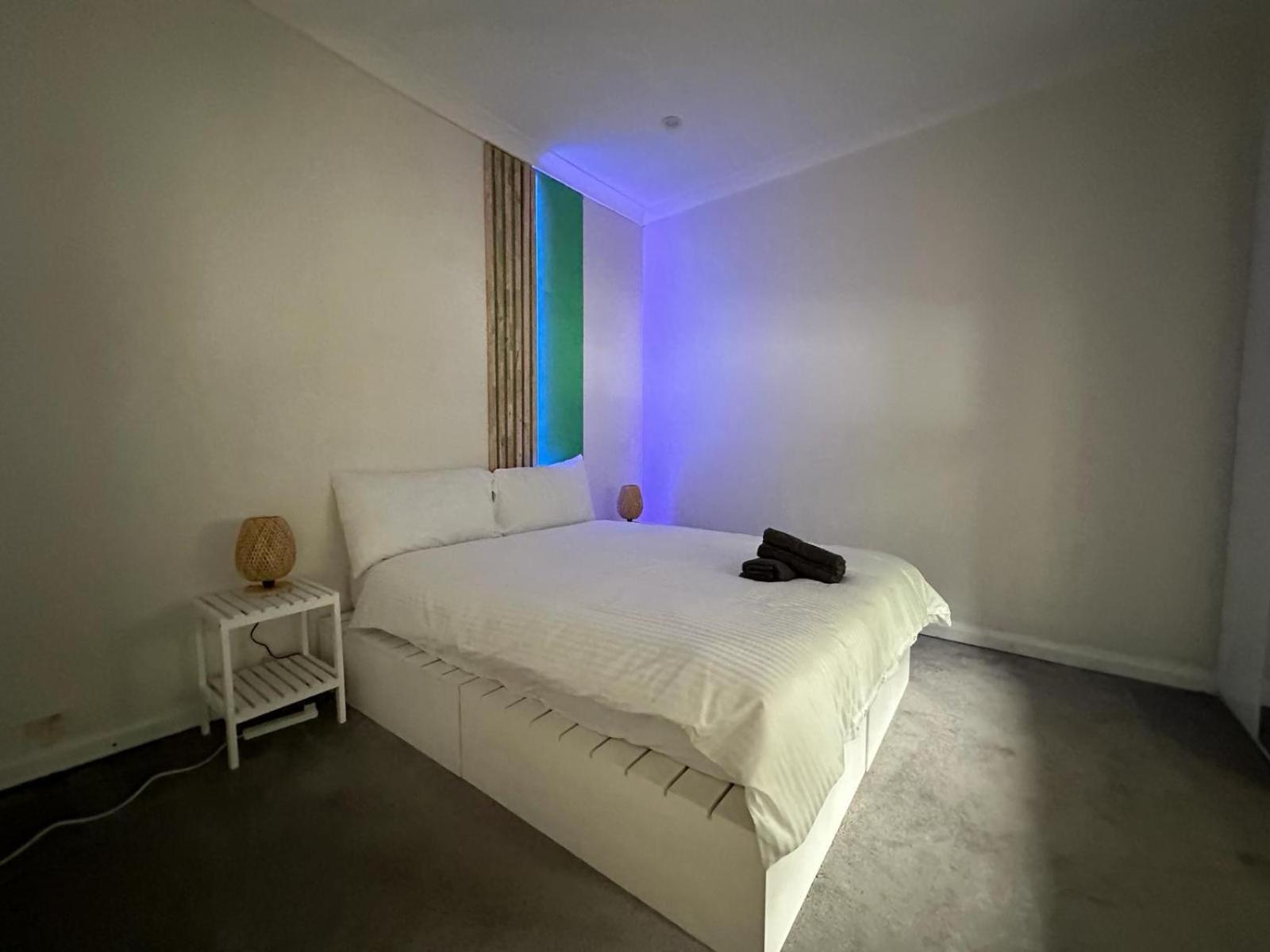 Holiday home Dynamic 2 Bedroom Close To Buzz Darling St 2 E-bikes Included