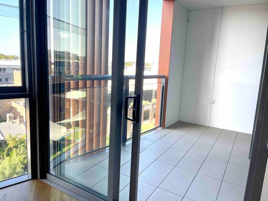 Apartment Side Beauty @ Chippendale 1 Bedroom Aircon *