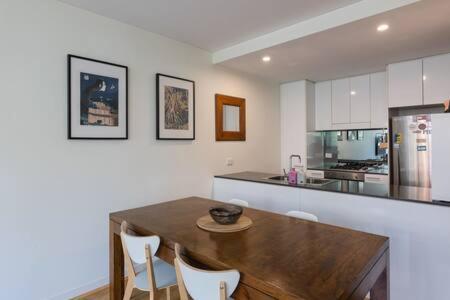 Treetops Erskineville W Parking & Aircon Sydney