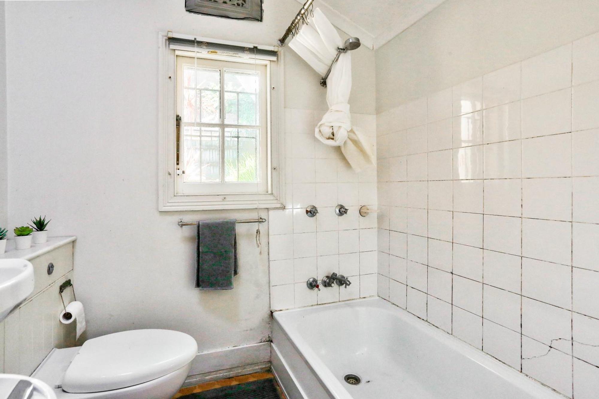 Vibrant House At The Center Of Chippendale 2 E-bikes Included Holiday home *