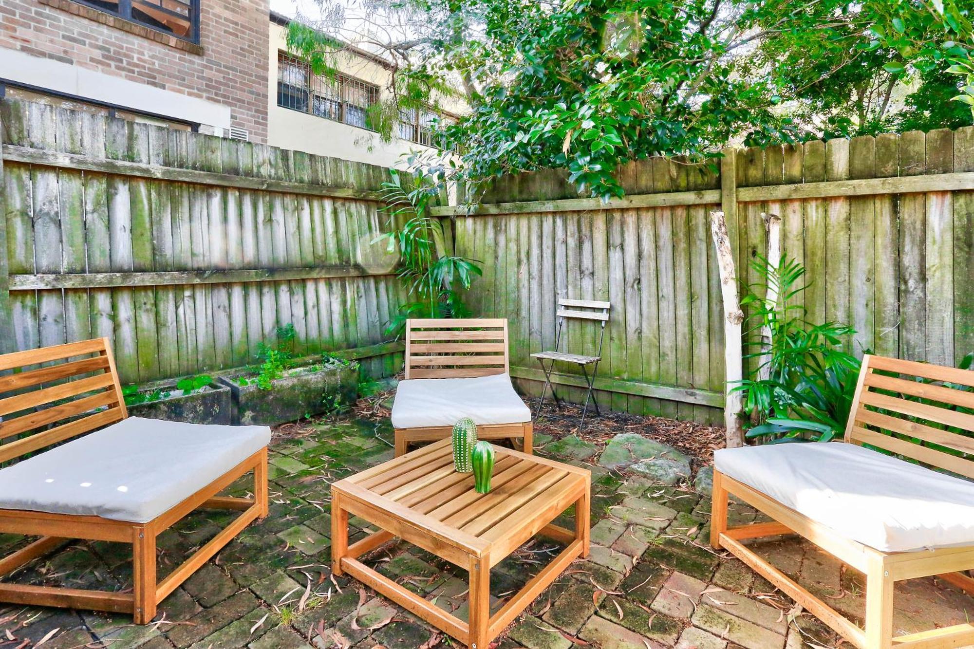 Holiday home Vibrant House At The Center Of Chippendale 2 E-bikes Included