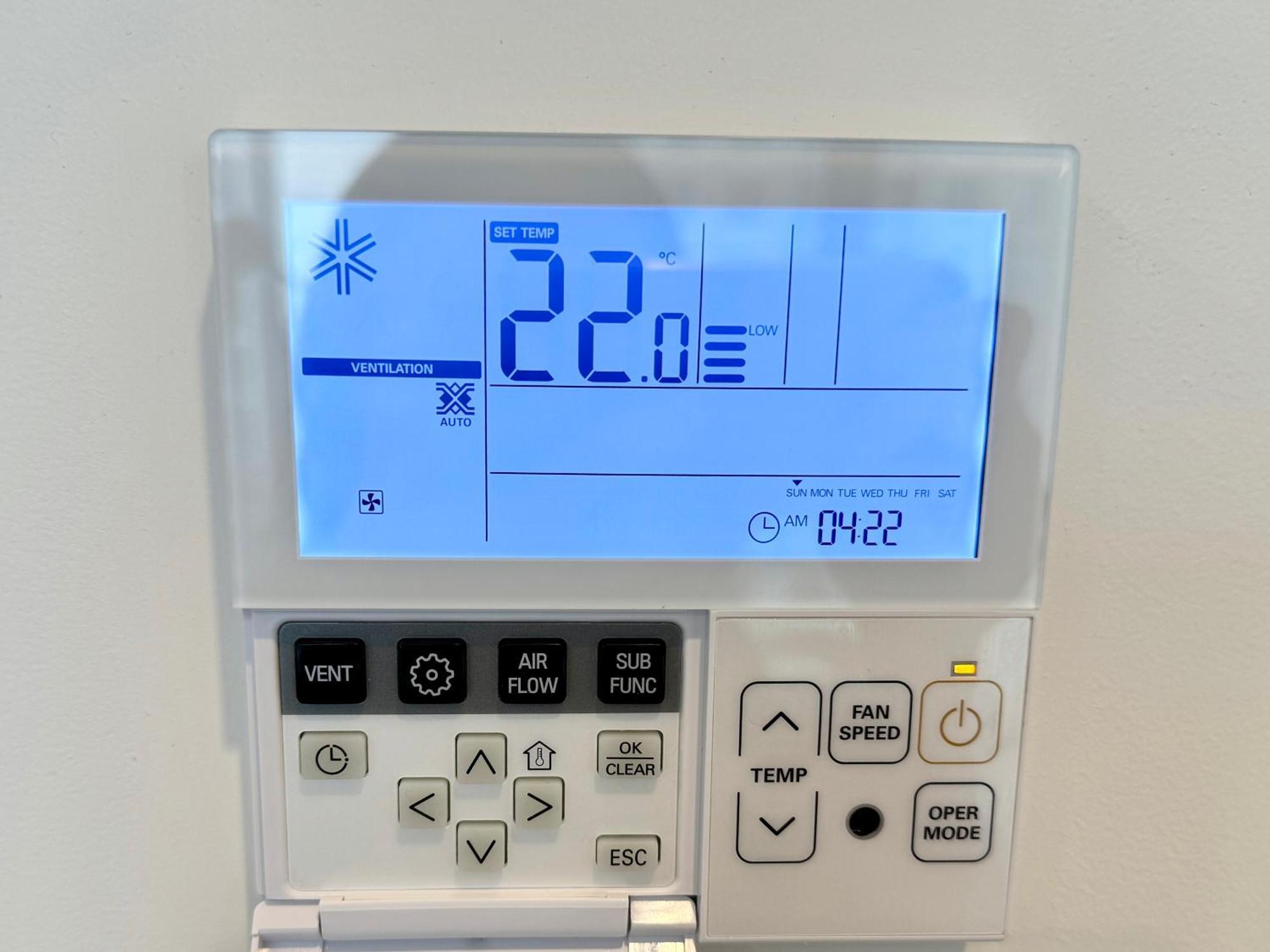Heart Of Cbd Air-con * Sydney