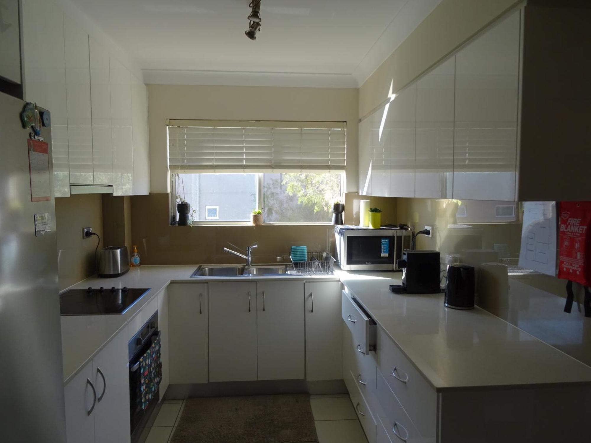 Apartment Sunny 2 Bed Restaurants At Door Pets O.k
