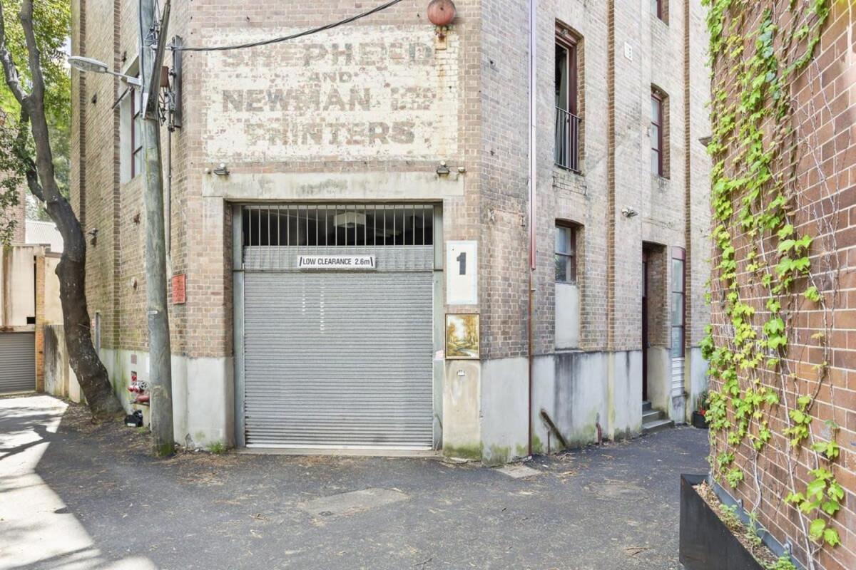 New York-style Loft In Cbd With Views * Sydney