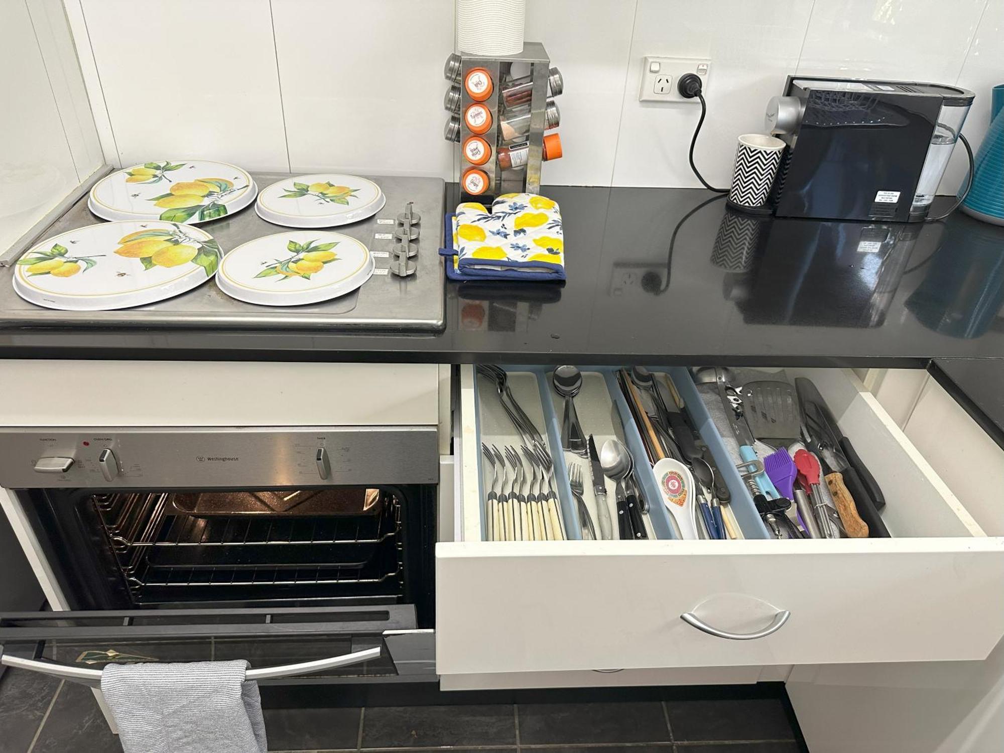 Macquarie Treetops - 2br In The Heart Of Macquarie Park * Sydney