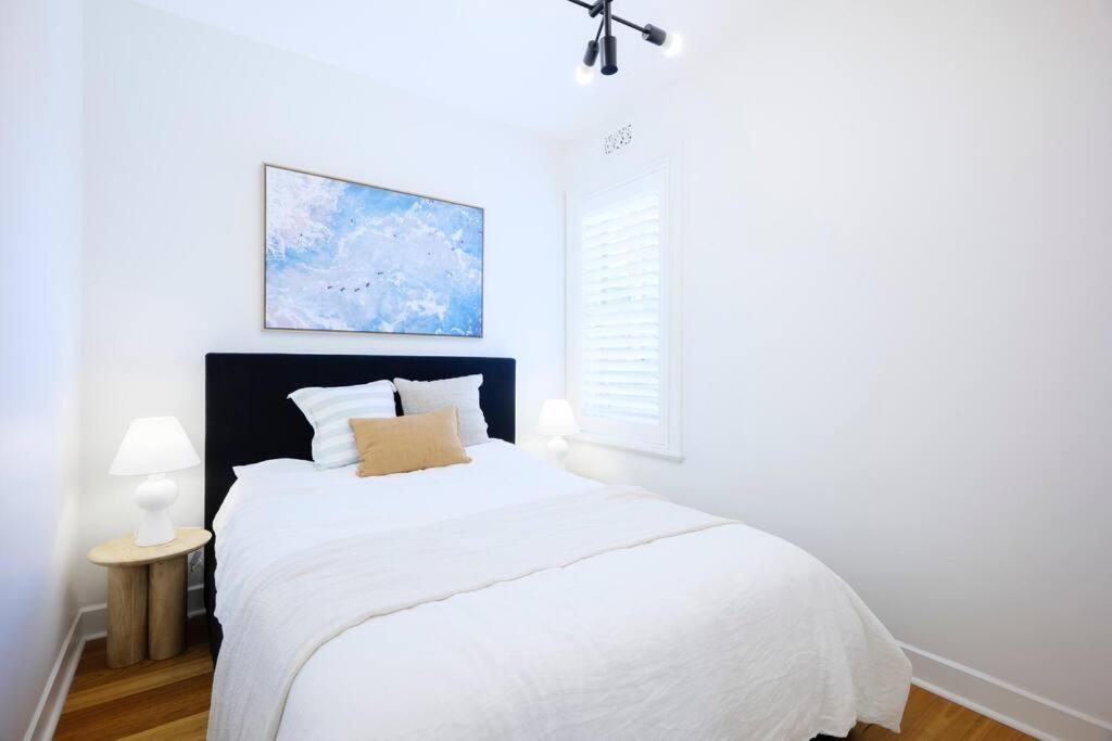 Apartment Waterfront - Designer Curated @ The Rocks *