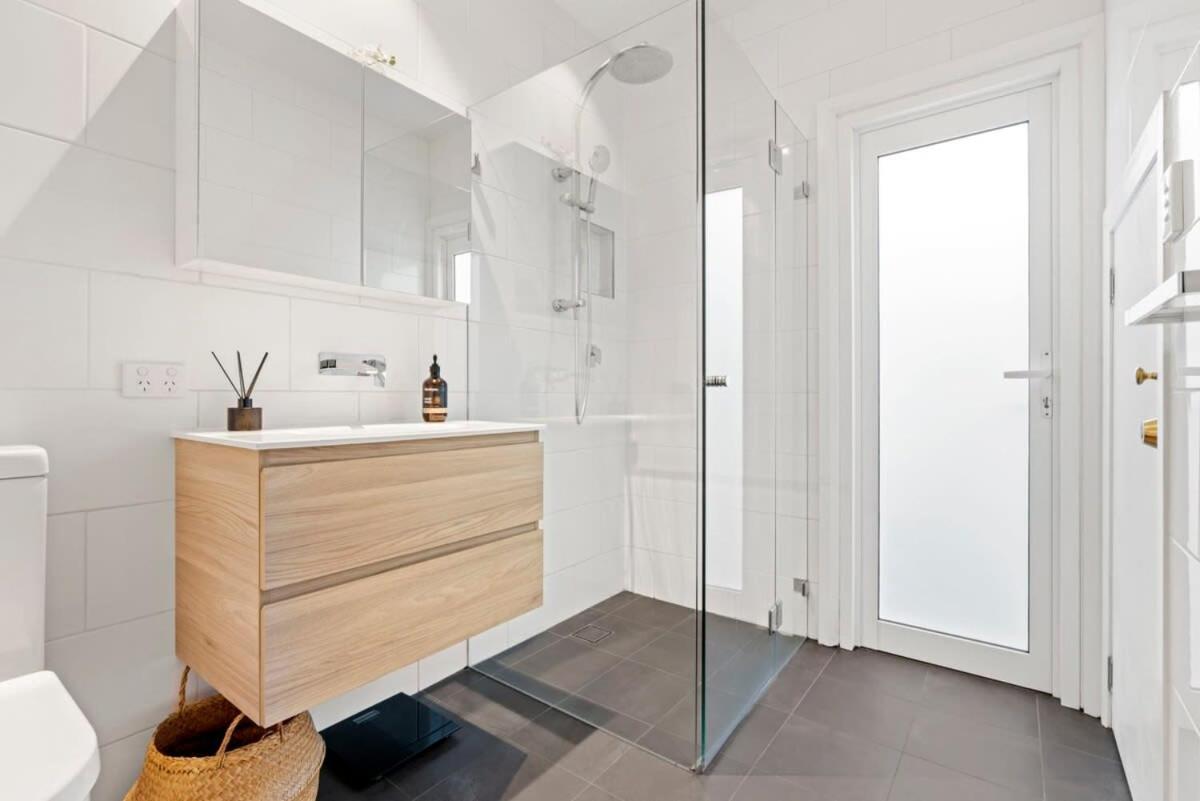 Holiday home Bright In Trendy Newtown Close To The Park *