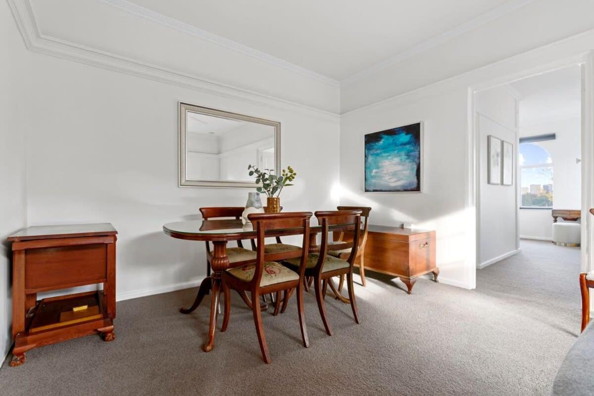 Apartment Lovely With Spectacular Views Sydney