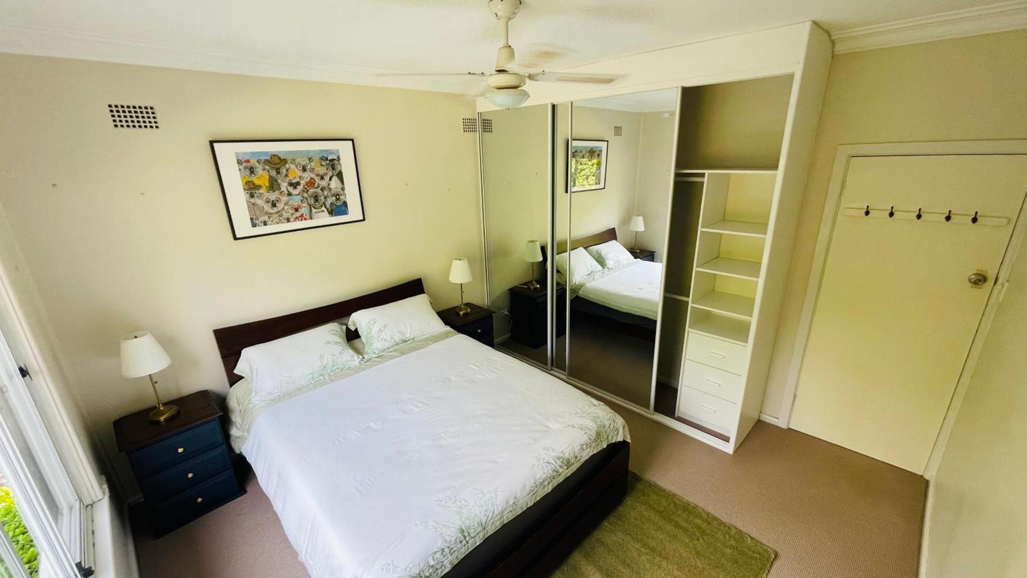 Comfort Queen Garden View Macquarie Park Ryde Homestay Sydney