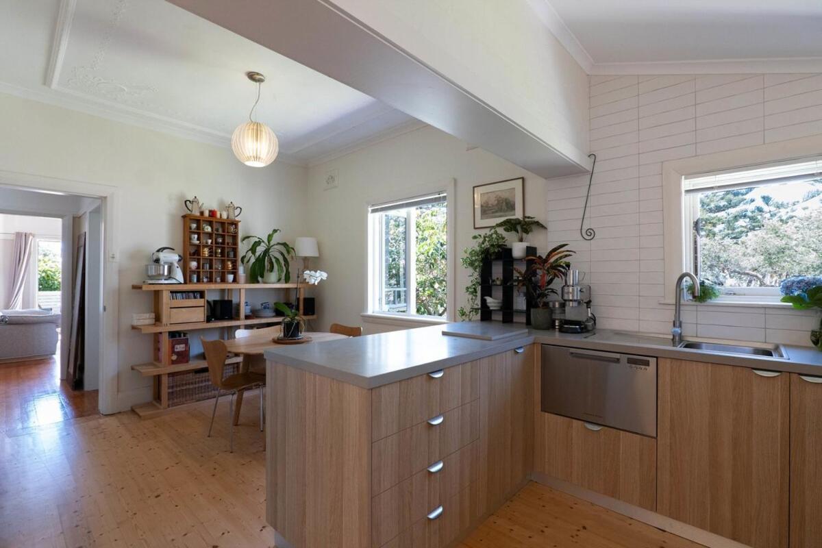 Holiday home Bronte Boho Chic Near Ocean With Parking