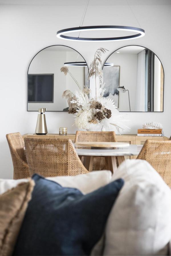Tarquin - Stunning, Modern, Views *