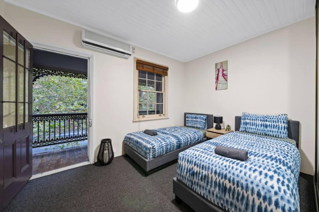 Facilitated 4 Bedroom House & Icc&darling Harbour-8 Mins Walk