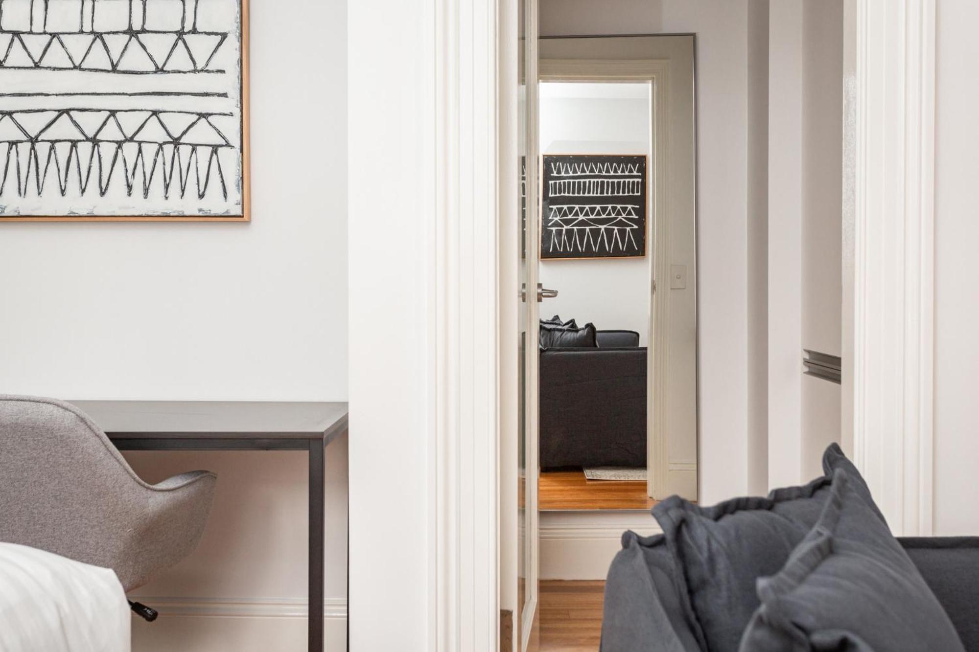 Stunning With Alfresco Terrace Near Trains Apartment Sydney